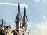 Kaptol 1921. godine. Tramvaj za Mirogoj preko Kaptola saobraćao 1911.-1930. godine